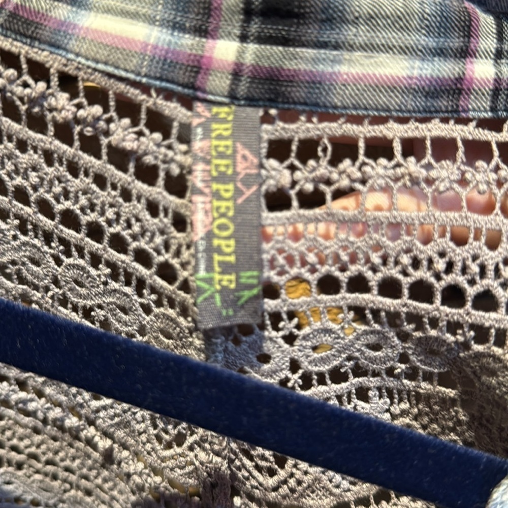 Like new vintage Free People lace and plaid shirt - Picture 5 of 5